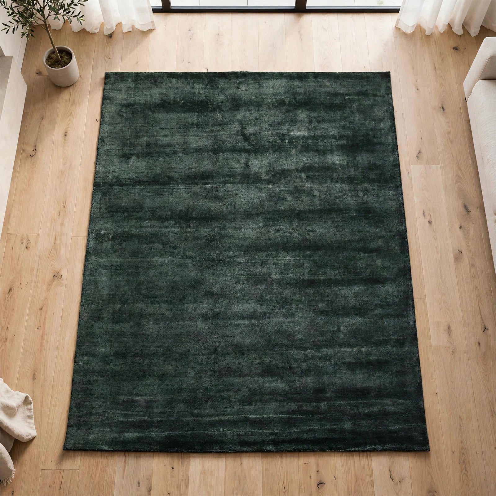 Graphite Viscose Rug – Handmade Handloom Carpet, Bhadohi India