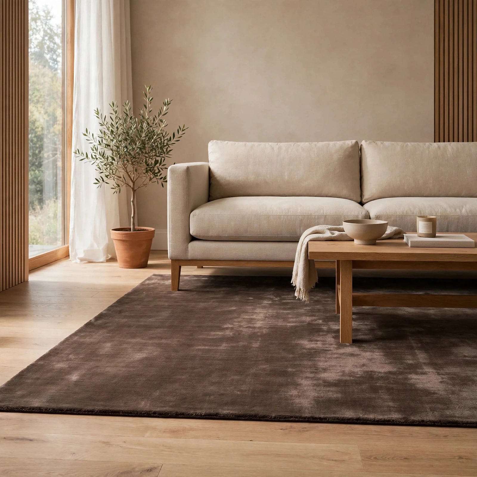 Deep Brown Silky Viscose Rug – Handmade Silk-Look Handloom Carpet, Bhadohi India