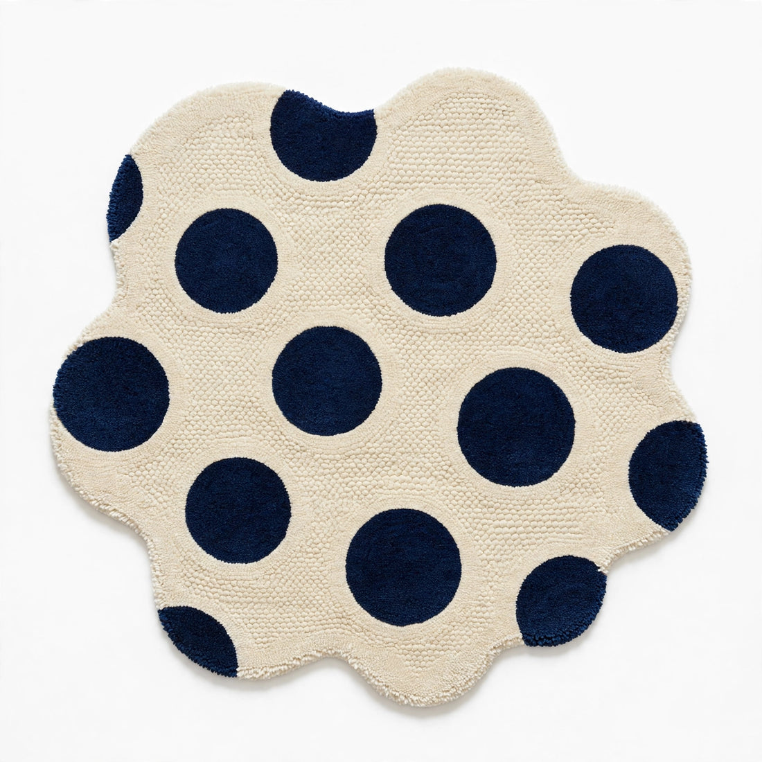 Hand-Tufted Cream Scalloped Polka Dot Rug – Navy Blue Spot Irregular Carpet