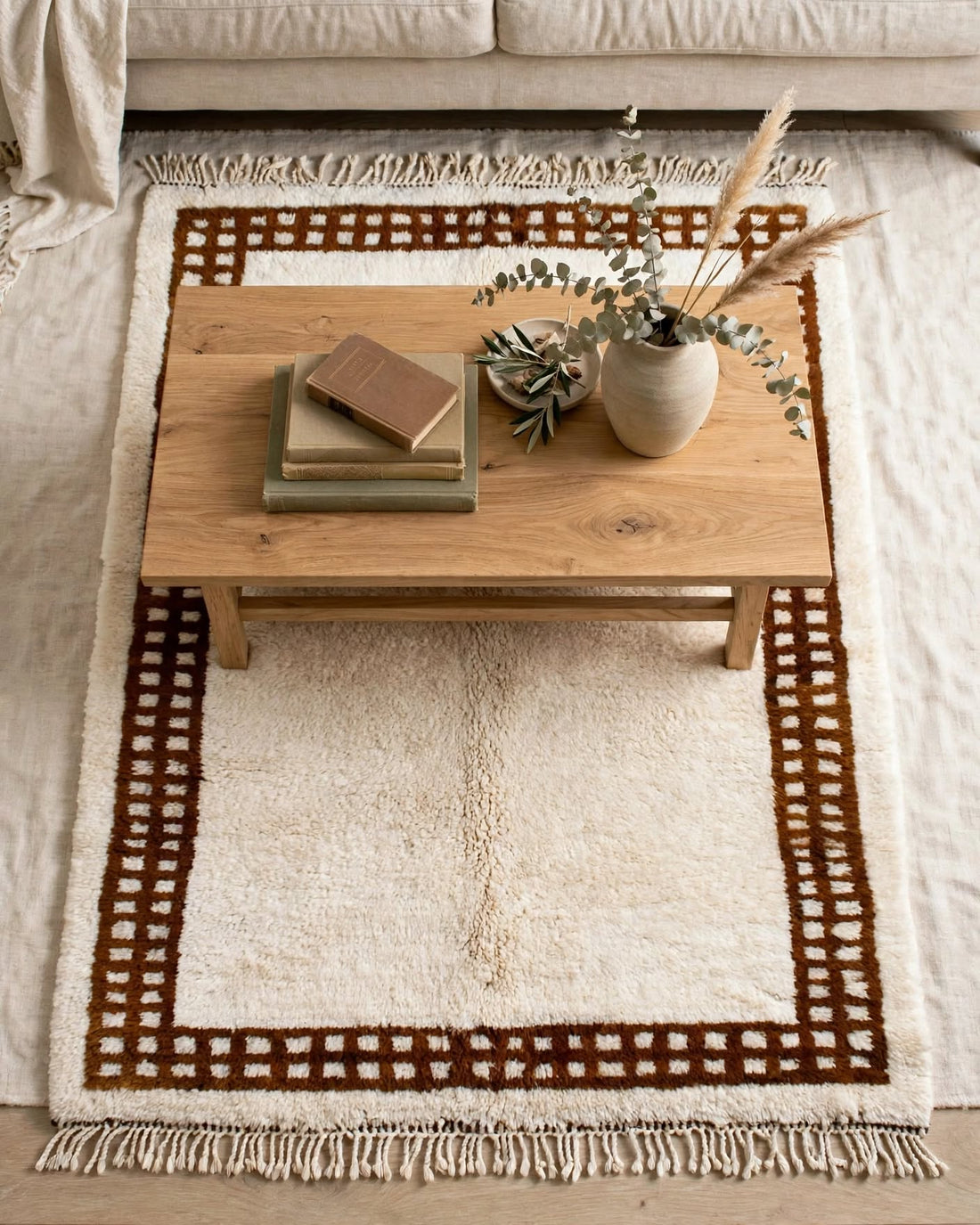Cream Ivory Moroccan Berber Wool Rug with Terracotta Rust Border – Design 2, handmade in Bhadohi India – border detail