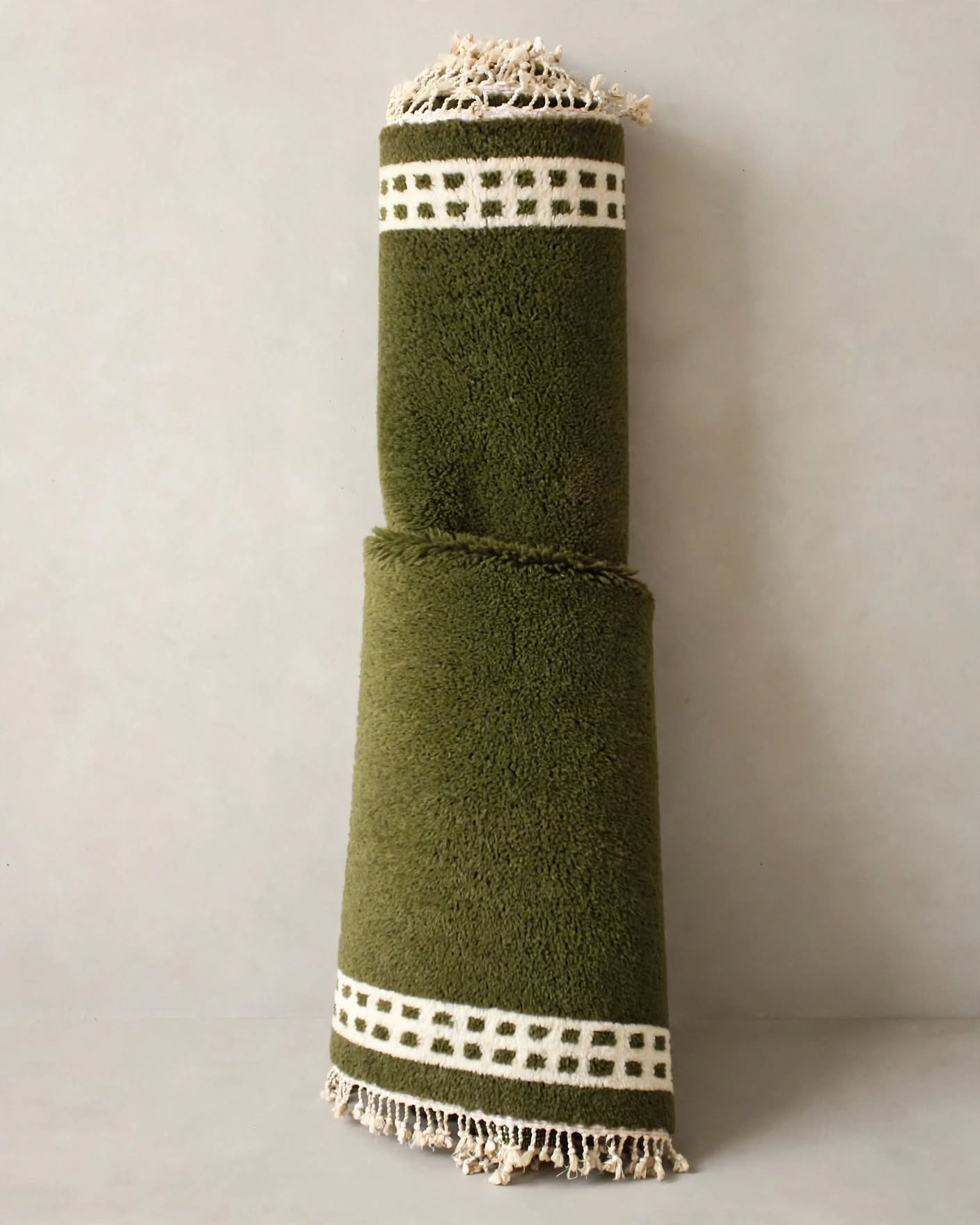 Earthy Sage Olive Green Moroccan Berber Wool Rug, handmade in Bhadohi India – photo 5