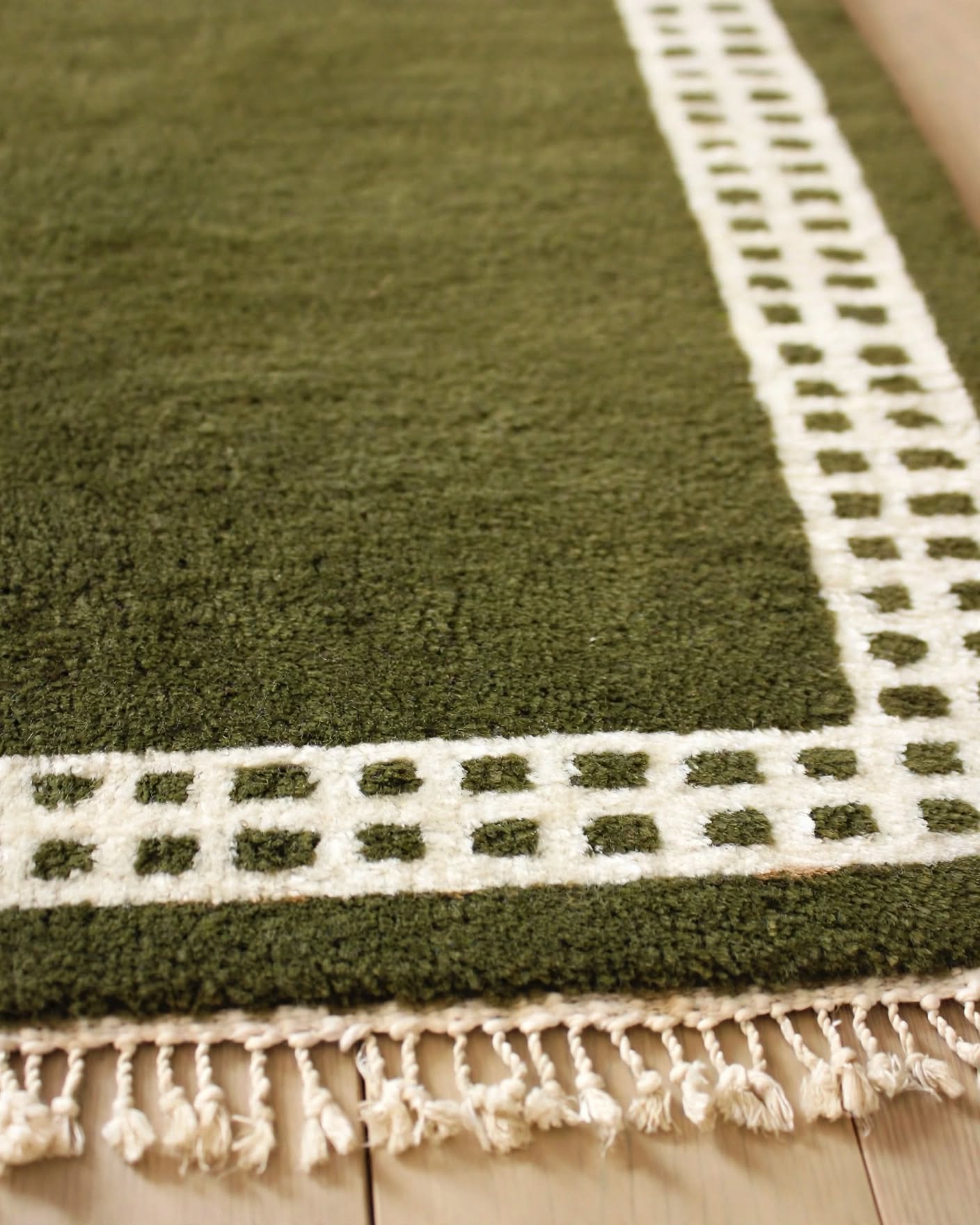 Earthy Sage Olive Green Moroccan Berber Wool Rug, handmade in Bhadohi India – photo 7