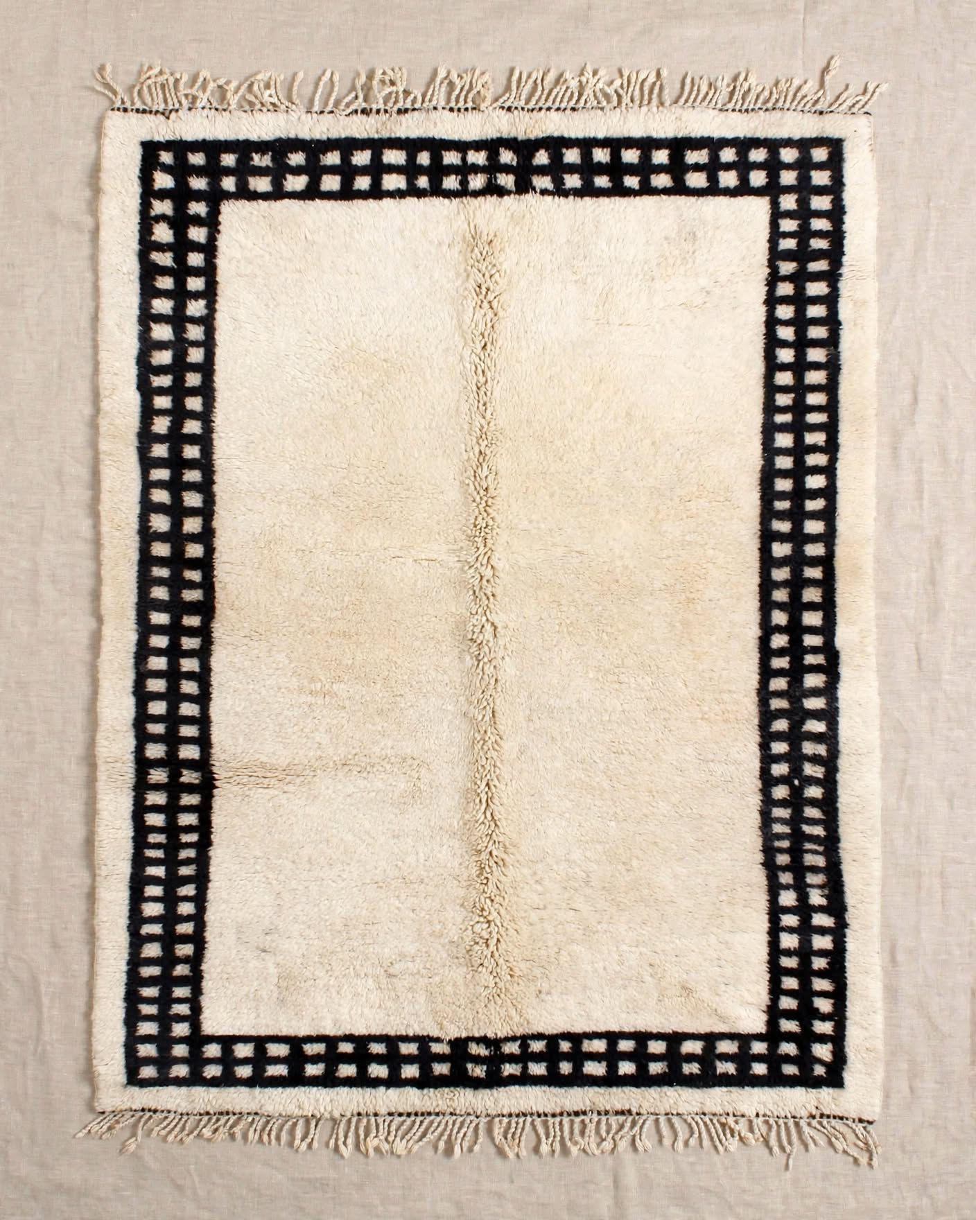 Minimalist Ivory Cream Moroccan Berber Wool Rug with Black Geometric Border, handmade in Bhadohi India – photo 2