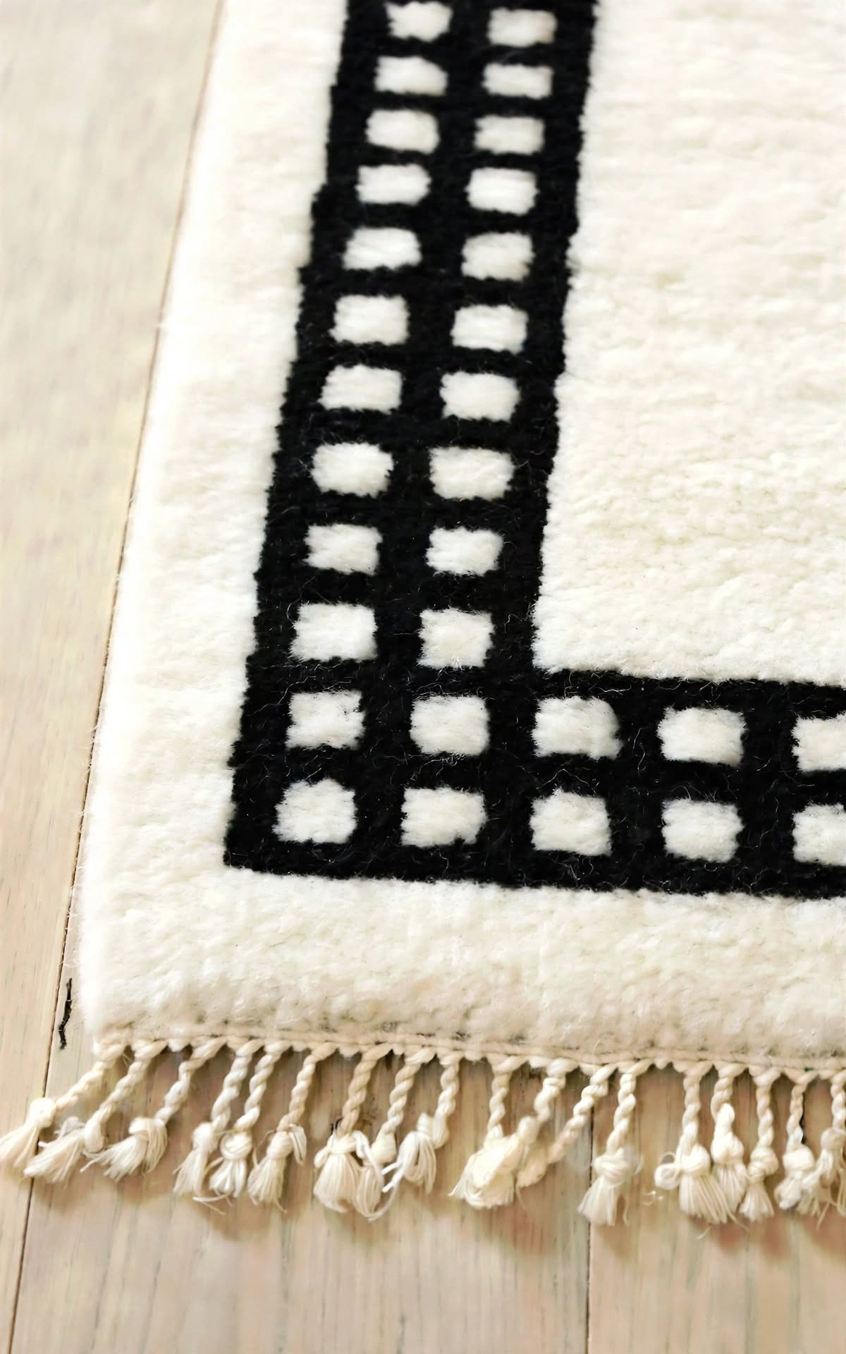 Charcoal Black Moroccan Berber Wool Rug with Cream Geometric Border, handmade in Bhadohi India – photo 6