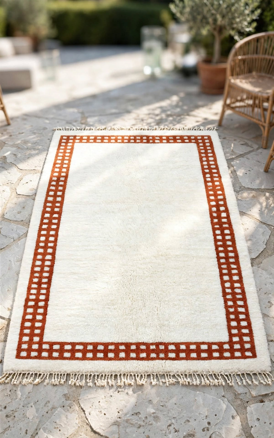Cream Ivory Moroccan Berber Wool Rug with Terracotta Rust Border, handmade in Bhadohi India – photo 9