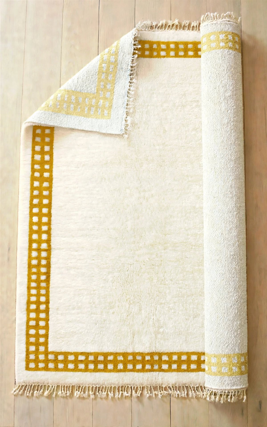 Cream Ivory Moroccan Berber Wool Rug with Mustard Yellow Border, handmade in Bhadohi India – photo 10