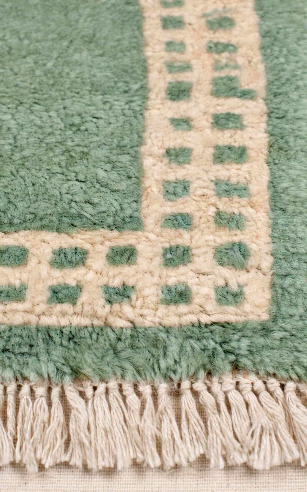 Cream Ivory Moroccan Berber Wool Rug with Navy Blue Border – Design 2, handmade in Bhadohi India – photo 8