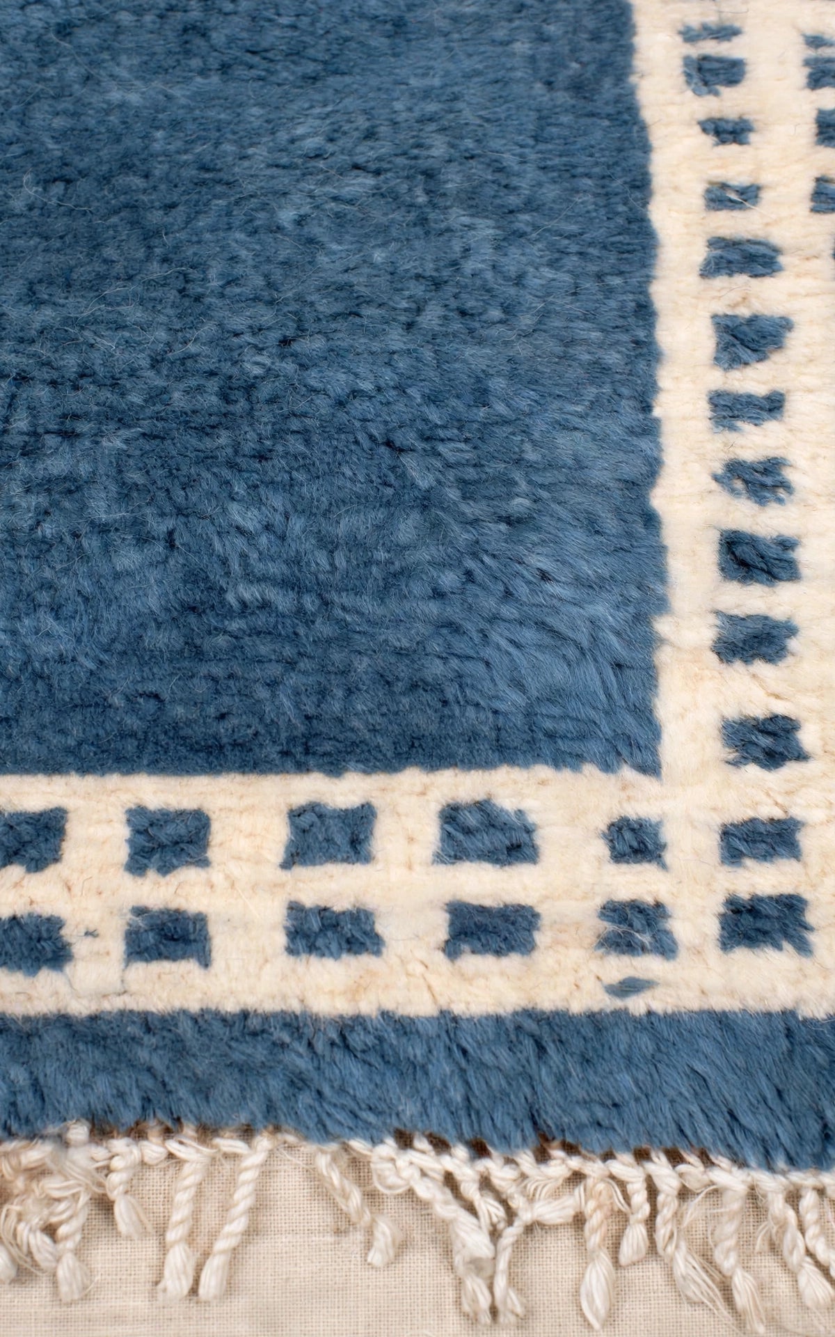 Ocean Denim Blue Moroccan Berber Wool Rug with Cream Border, handmade in Bhadohi India – photo 11