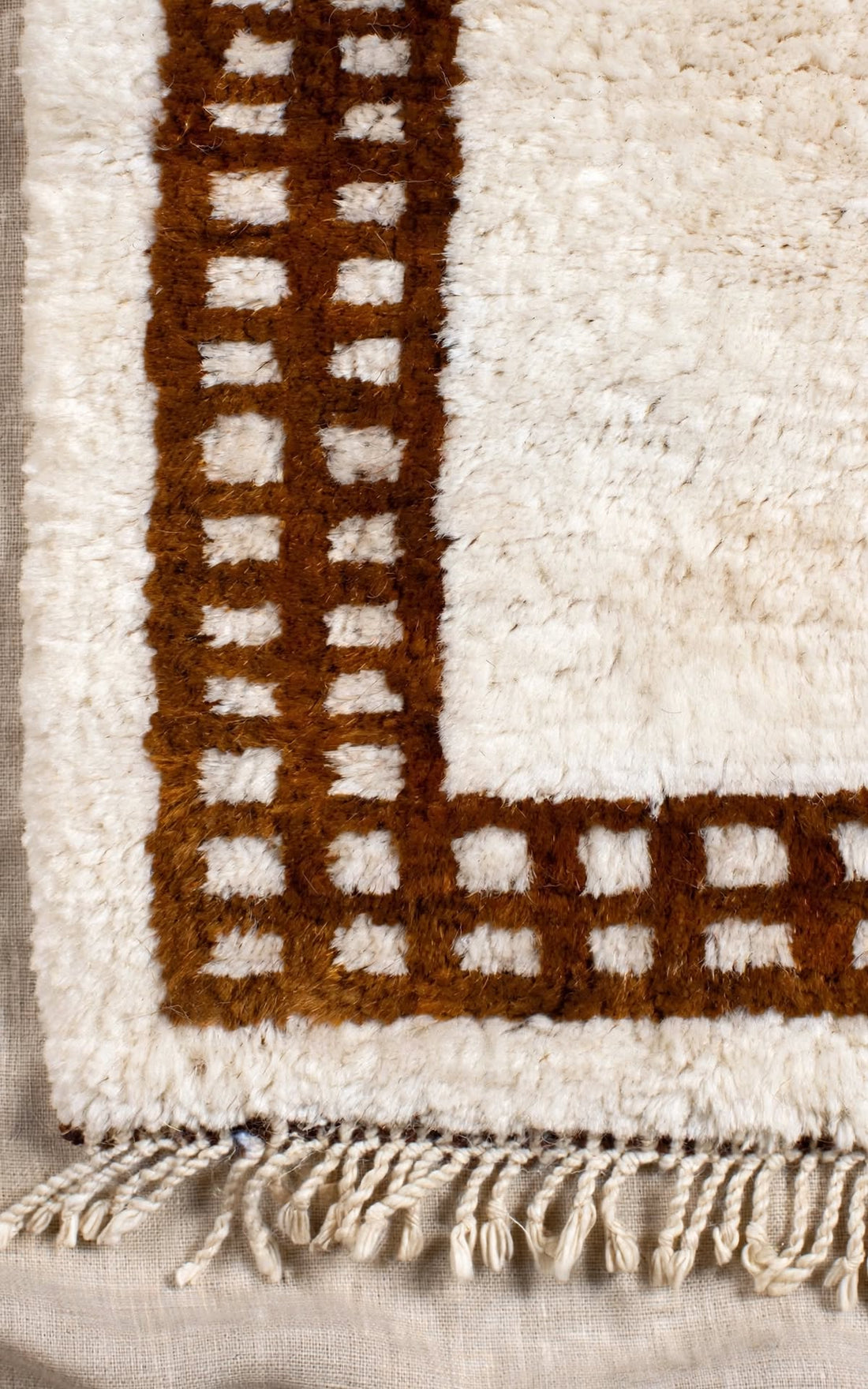 Cream Ivory Moroccan Berber Wool Rug with Terracotta Rust Border – Design 2, handmade in Bhadohi India – photo 14