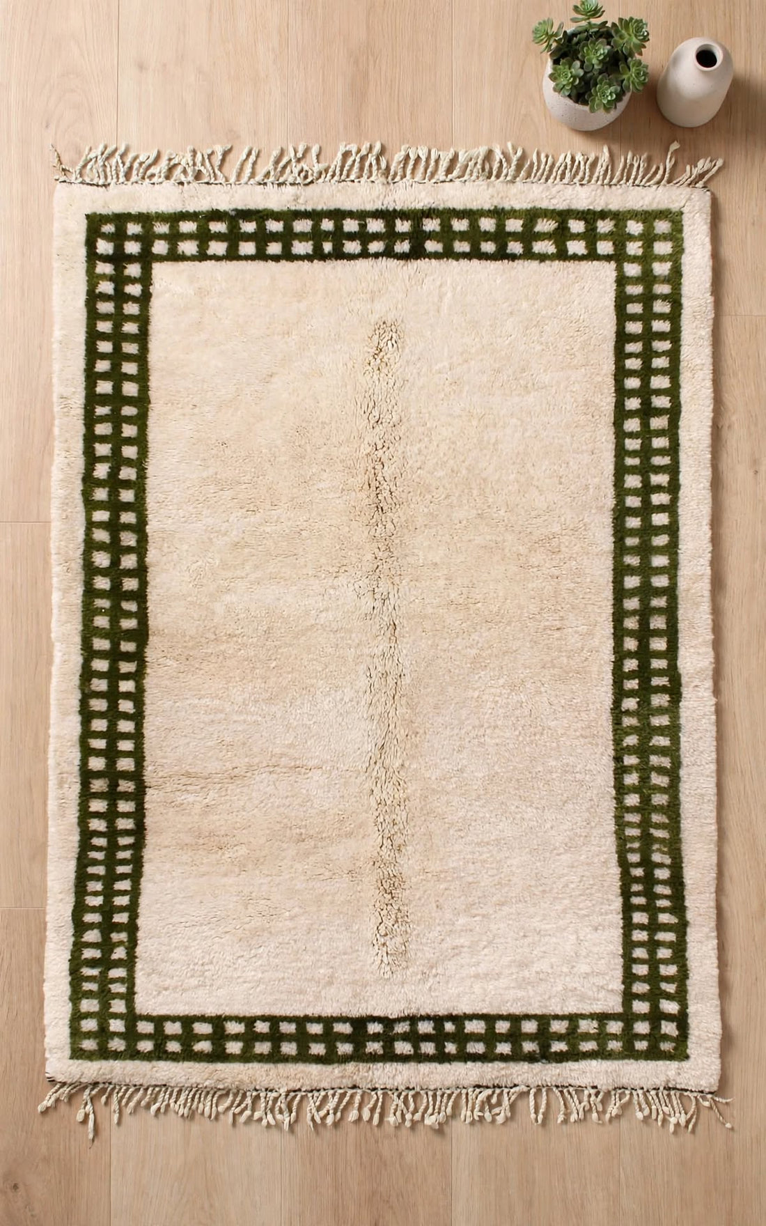 Cream Ivory Moroccan Berber Wool Rug with Dark Green Border, handmade in Bhadohi India – photo 8