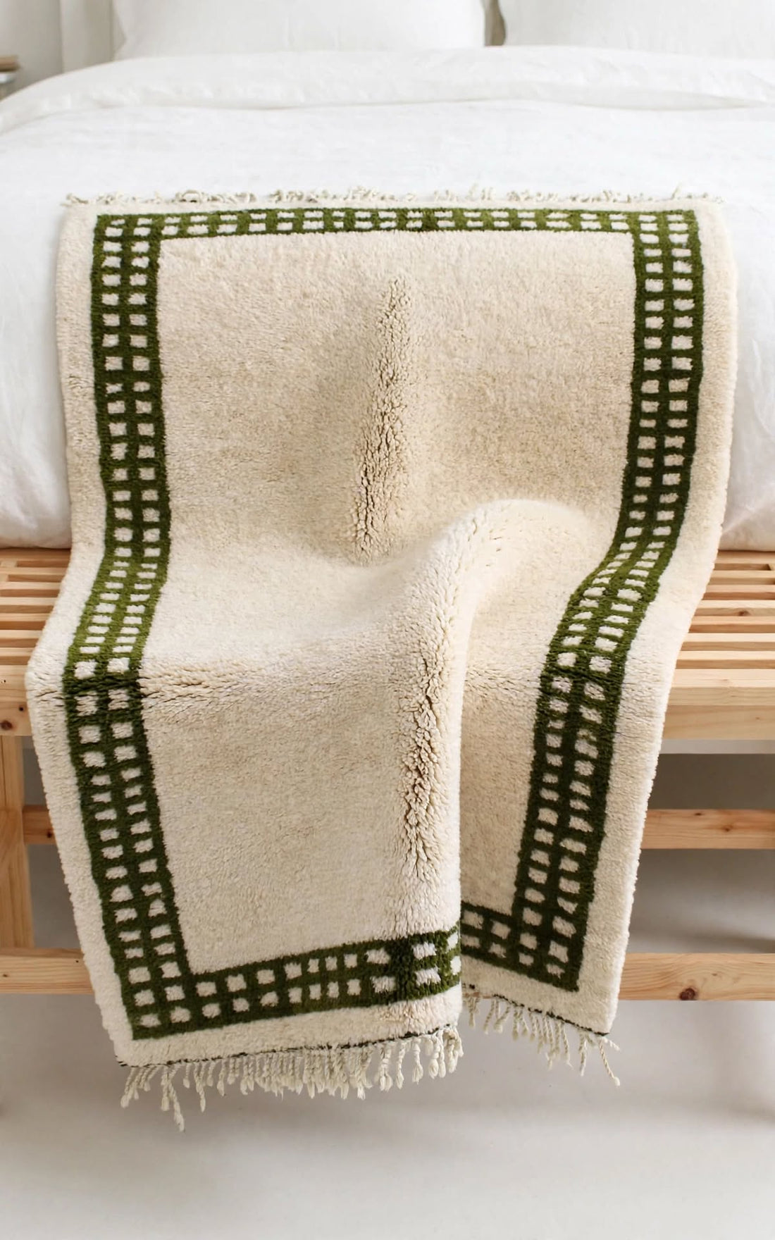 Cream Ivory Moroccan Berber Wool Rug with Dark Green Border, handmade in Bhadohi India – photo 12