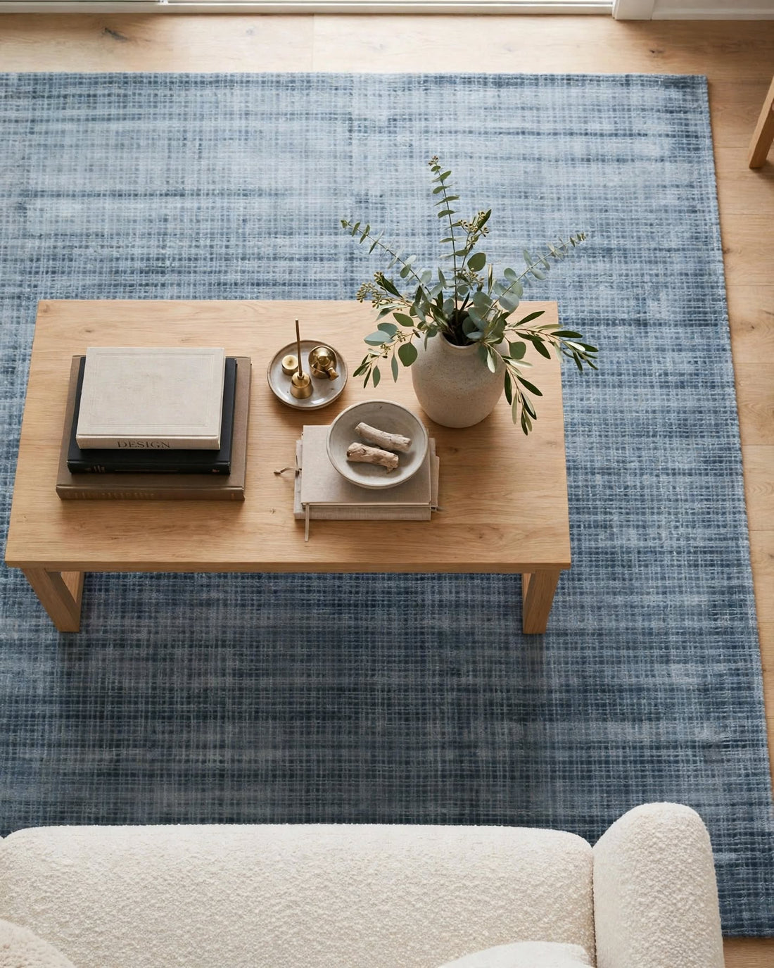 Blue Silky Viscose Rug – Design 2, handmade in Bhadohi India – photo 2